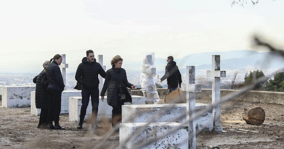 Greek police finalize security plan for ex-king's funeral